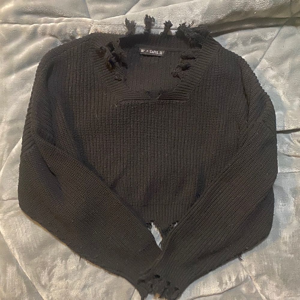 crop top sweater